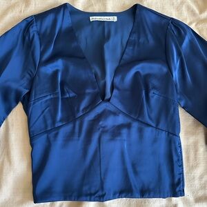 Abercrombie Satin Blue V-Neck Cropped Blouse